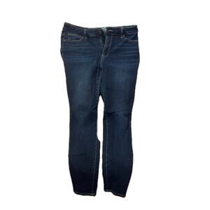 Time and Tru Tapered Straight Jeans Womans L (12R)
